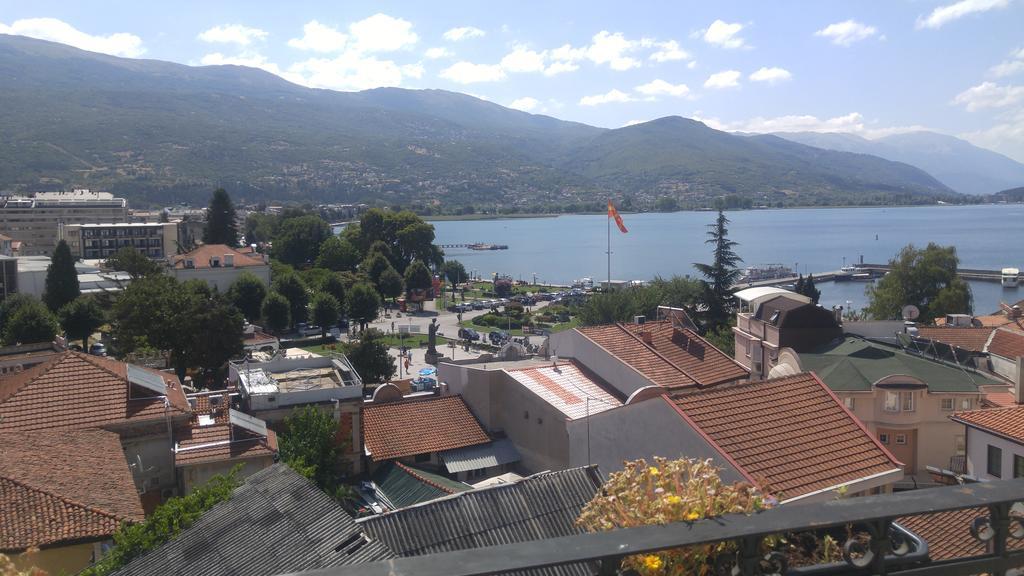 Apartments Evelyn Ohrid Exterior photo